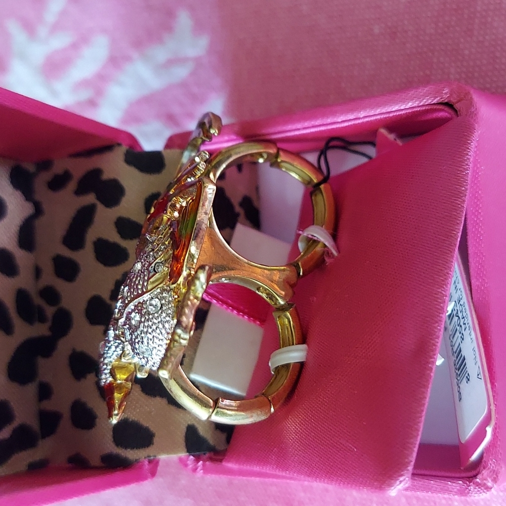 NWT Betsey Johnson VINTAGE FARMHOUSE ROOSTER STRETCH RING - Picture 4 of 7